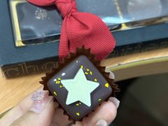 -Laderach 莱德拉(上海环贸iapm店)