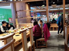 -呷哺呷哺(万达新世界店)