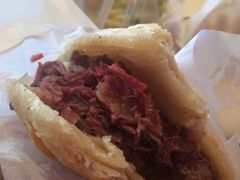 -闫家驴肉老店(华电一校店)