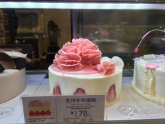 -巴黎贝甜(大宁国际商业广场店)