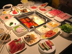 -海底捞火锅鲜切牛肉主题店(长寿路店)
