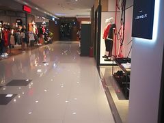 -银泰百货(舟山临城店)