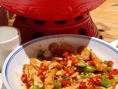 -爱碗亭·鲜炒湖南菜(壹城中心店)