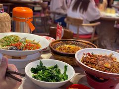 -味上湘菜馆(阿波罗店)