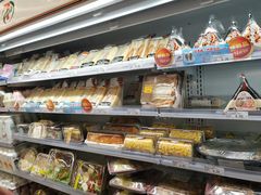 -711便利店(黄岛青医店)