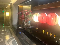 -新盈光·云会所(百丈东路店)