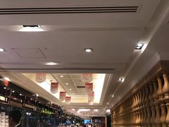 -蓝钻·国际美食海鲜自助百汇(西直门店)