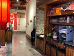 -挂旗柴锅鸡(蚌山区嘉年华店)