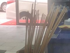 -马路边边·成都串串(翠柏路店)