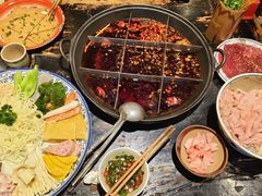 -周小明火锅(黑金冠社区店)