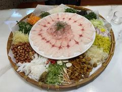 横州鱼生-顺水流·横州鱼生馆(华丰城爱琴海店)