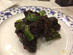 -梅龙镇酒家(南京西路总店)