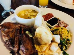 -Pundi Pundi Restaurant