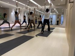 -亦美瑜伽·普拉提