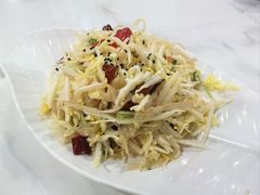 白菜拌海蜇-威海渔村(黄兴路店)