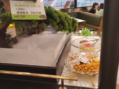 -洪氏嗨捞·猪肚鸡火锅(阳光天地店)