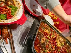 -谭公鱼头·鲜鱼火锅·小龙虾·江湖菜(秀沿路店)