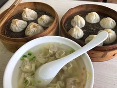 -珊珊小笼馆(仙霞路店)