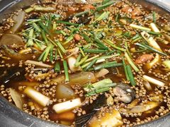 黄辣丁混合土鲫鱼泡椒锅-满诗爷黄辣丁(金岛花园店)