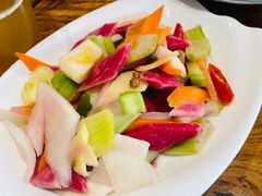 -安诚居干锅鸭头(八角店)