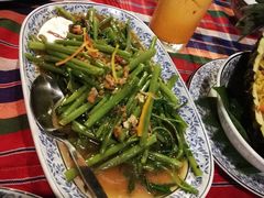 -卷心菜和避孕套餐厅(Pattaya)