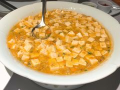 蟹粉豆腐-屋里厢上海菜馆