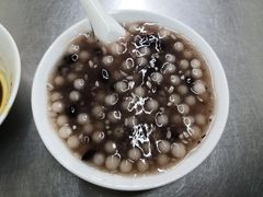 -芳婆糕团店(王府大街店)