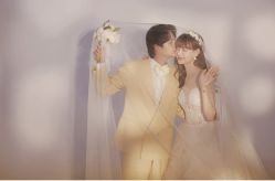 -易摄影婚纱摄影工作室