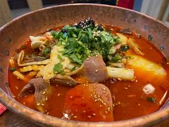 -成都你六姐·牛肉冒菜(城市集市合生汇店)