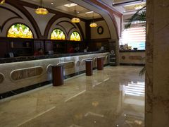 -山明水秀大饭店