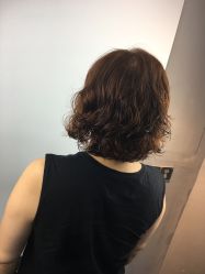-茶发Salon·烫发染发理发
