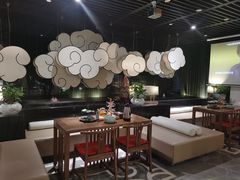 -新盈光·云会所(百丈东路店)