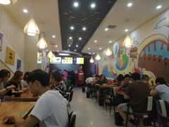 大堂-螺小胖柳州螺蛳粉(钟楼总店)