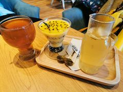 -ZING COFFEE 镜咖啡