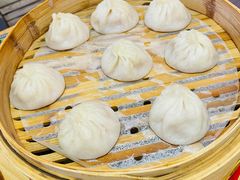 招牌鲜肉小笼汤包-玖鲜小笼(中山广场店)
