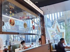 -海底捞火锅(新松江路店)