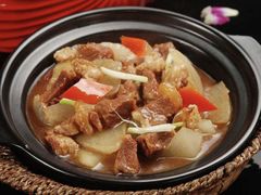 萝卜炖牛腩-湘阁里辣(沙井华润万家店)