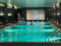 -丽思卡尔顿酒店泳池(金融街店)