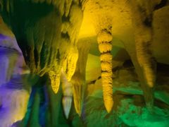 -泰安地下龙宫景区