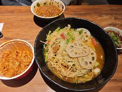 -万记麻辣烫国展总店