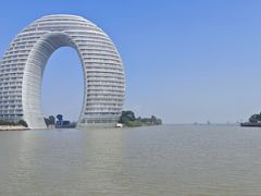 -湖州太湖旅游度假区-月亮广场