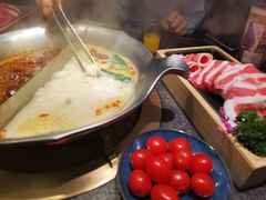 -湊湊火锅·茶憩(打浦桥日月光店)