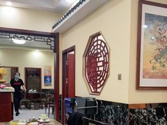 大堂-壹阁胡羊焖饼(特色小吃街店)