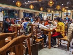 -肖肖酸萝卜鱼火锅(总店)