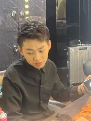 -鼎极摄影(双井店)