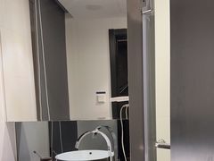 -桔子酒店(深圳东门湖贝地铁站店)