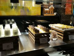 -岷山饭店-芝芝自助餐厅