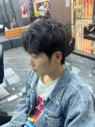 -米可造型烫发染发