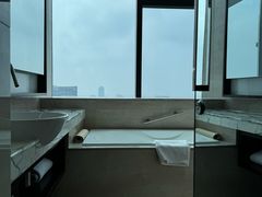 -上海龙之梦万丽酒店