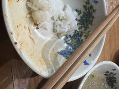 -杨三娘跷脚牛肉(羊子山西路店)